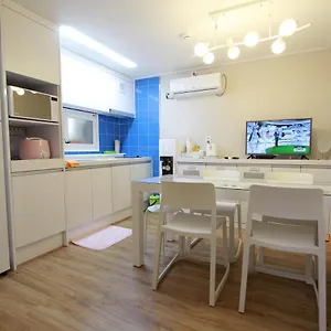 Hongdae Cocon - Female Only ソウル特別市